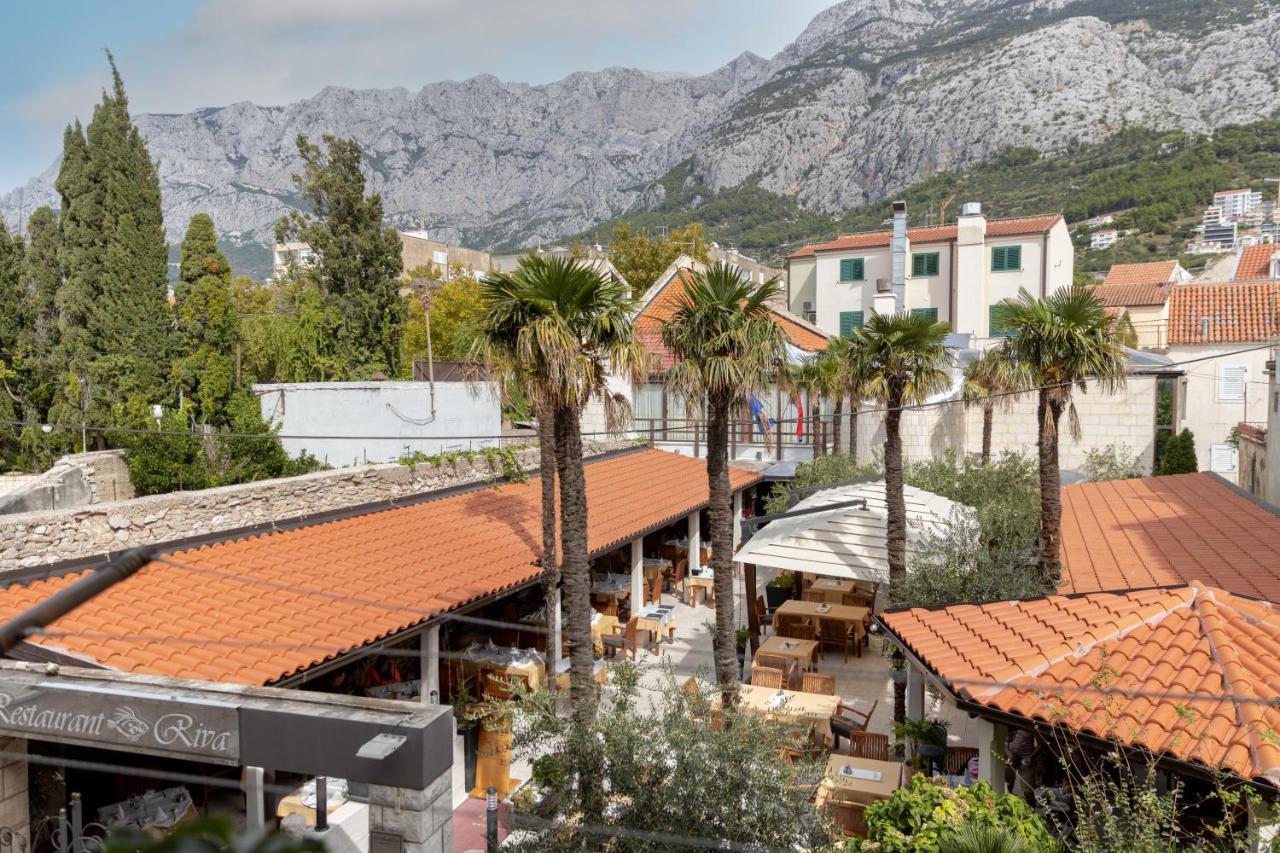 Riva 4* Makarska