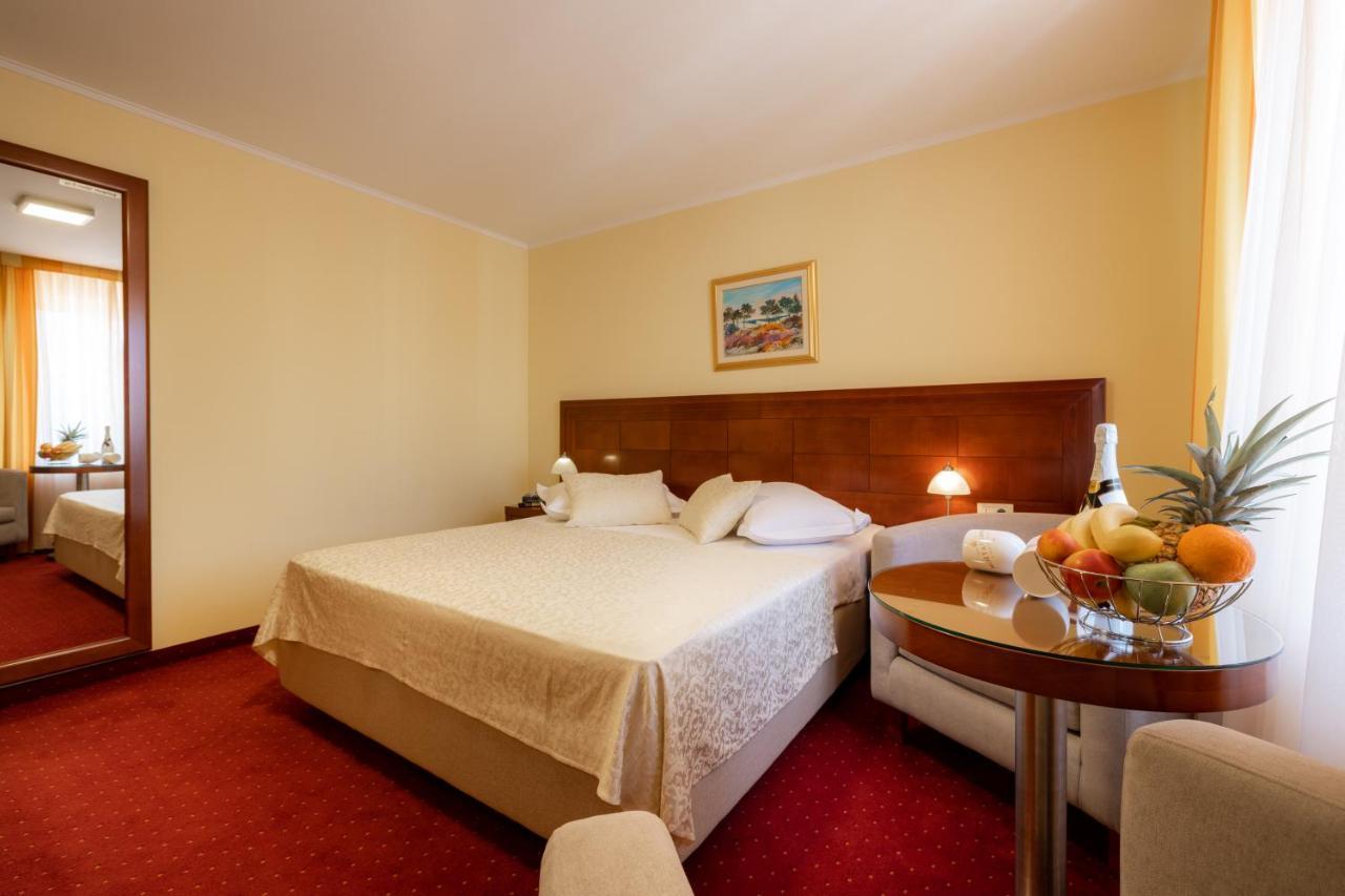 Riva Bed & Breakfast Makarska